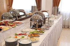 صبحانه هتل آویا ترانس ایروان