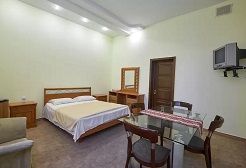 اتاق خواب هتل بلا ایروان