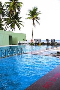 استخر هتل سی پرنسس بمبئی