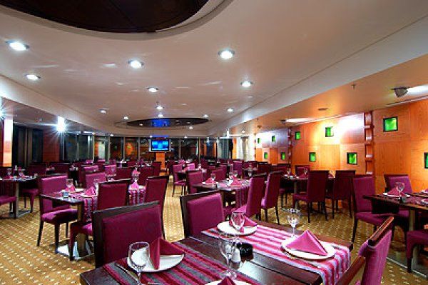رستوران و کیفیت غذا هتل بلو تاور دمشق سوریه