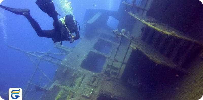 Diving in the area of the sunken ship Zenobia غواصی در منطقه کشتی غرق شده زنوبیا