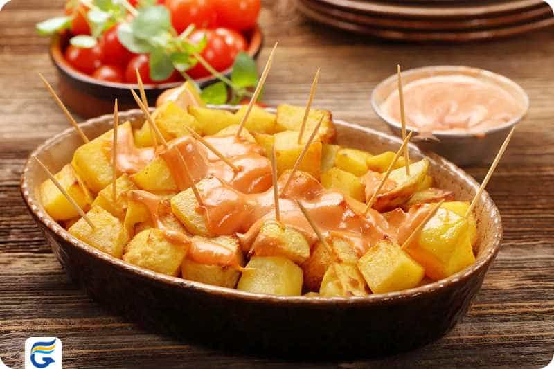 Patatas bravas پاتاتاس براواس