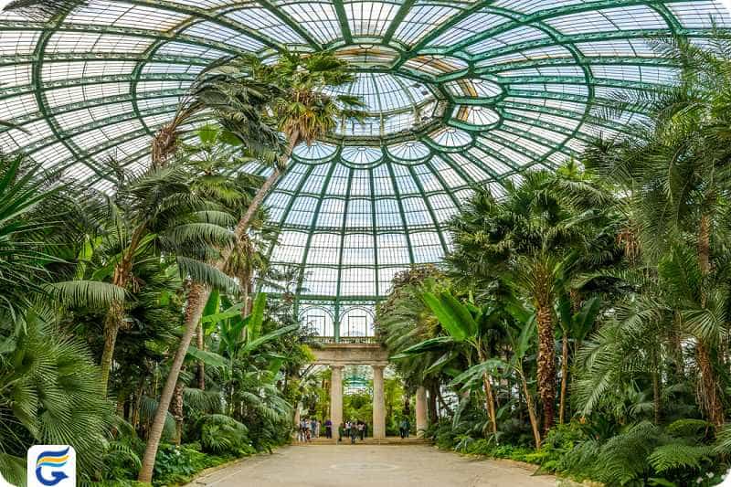 Royal Greenhouses of Laeken گلخانه سلطنتی لایکن