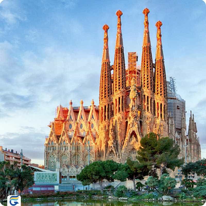 Sagrada Familia Barcelona cathedral کلیسای ساگرادا فامیلیا بارسلونا