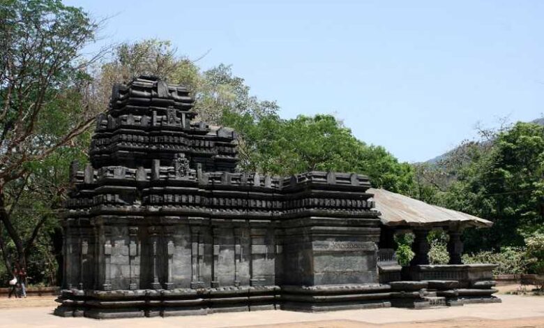 معبد سری مهادوا تامبدیسورلا گوا هند