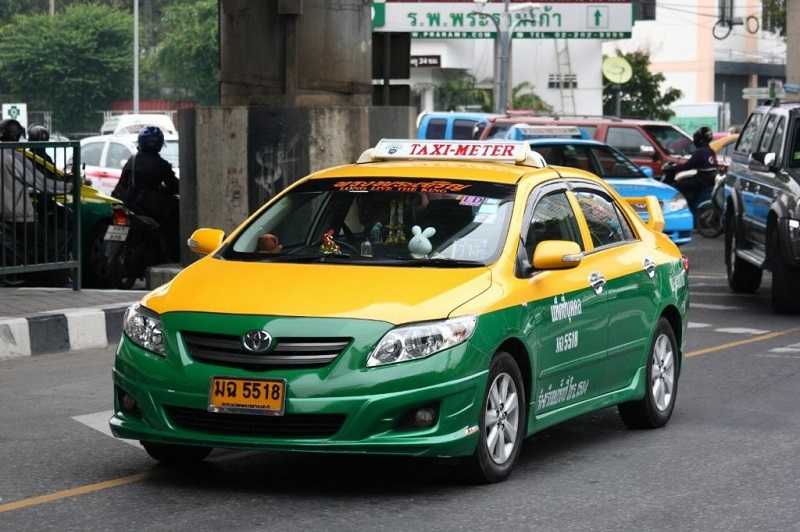 تاکسی taxi