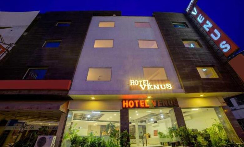 هتل ونوس پلازا نیر دهلی ایرپورت هند
