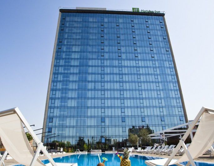 هتل هالیدی این تفلیس Holiday inn - اجازه آپارتمان و سوئیت در تفلیس