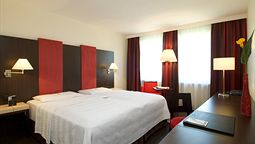 قیمت و رزرو هتل در سالزبورگ اتریش و دریافت واچر