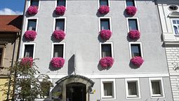 قیمت و رزرو هتل در لیوبلیانا اسلوونی و دریافت واچر