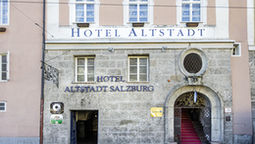 قیمت و رزرو هتل در سالزبورگ اتریش و دریافت واچر