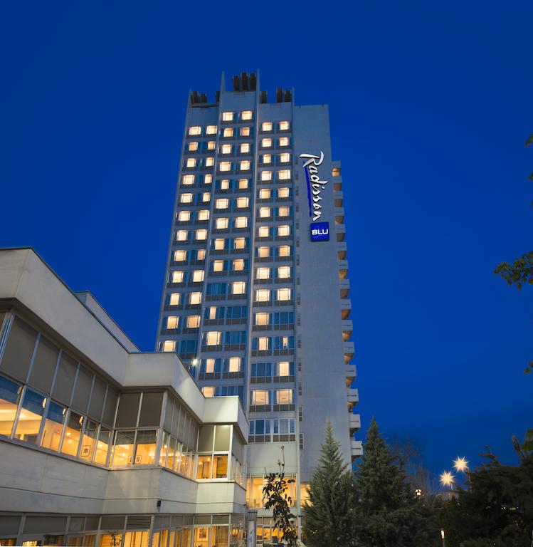 هتل رادیسون بلو Radisson Blu Hotel - لیست هتل های 4 ستاره آنکارا