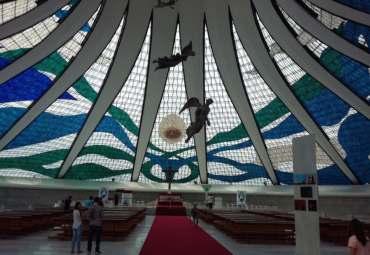 کلیسای جامع برزیل Cathedral of Brasilia - هزینه سفر هوایی به برزیل