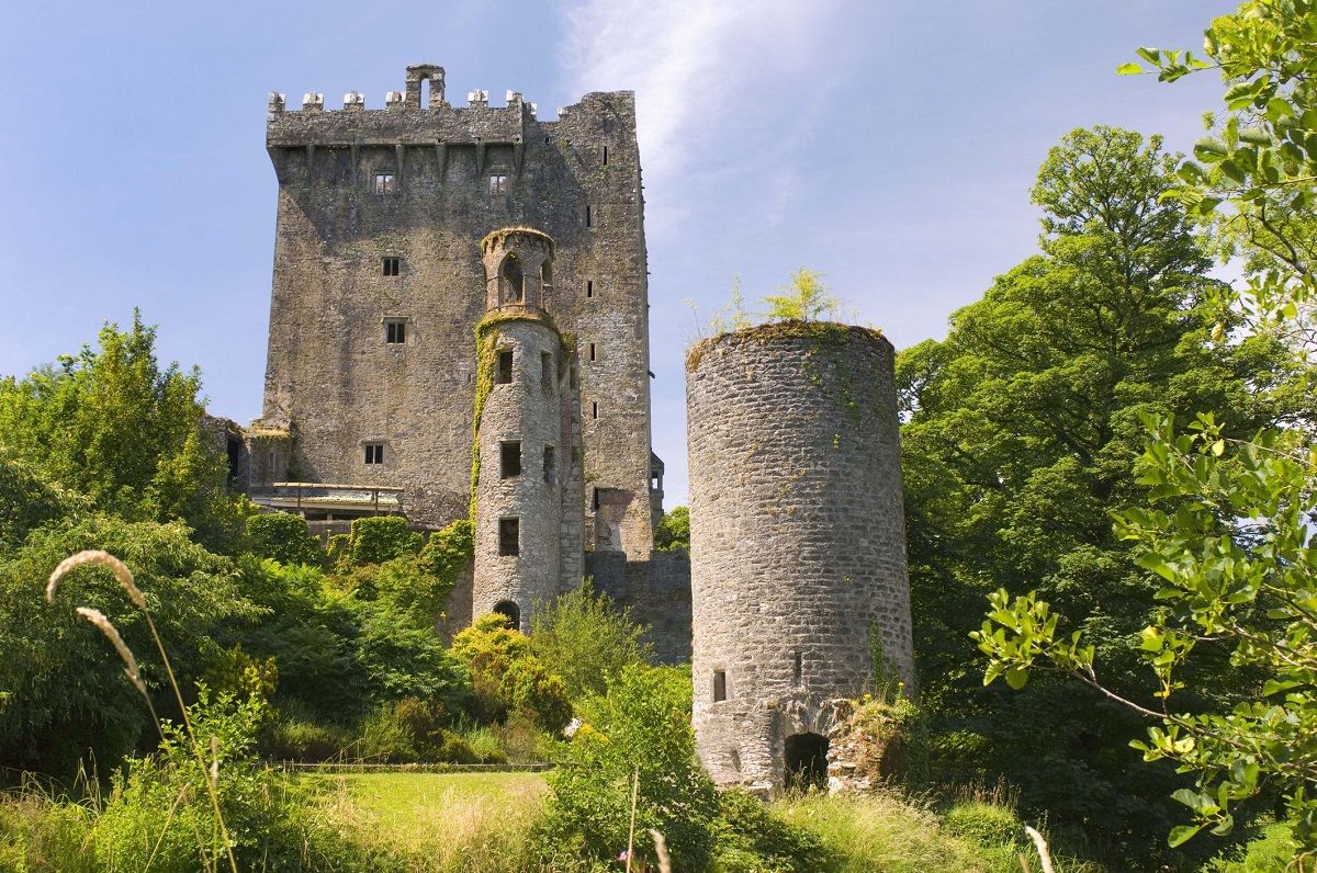 بلیط های مستقیم ایرلند - قلعه بلارنی ایرلند Blarney Castle