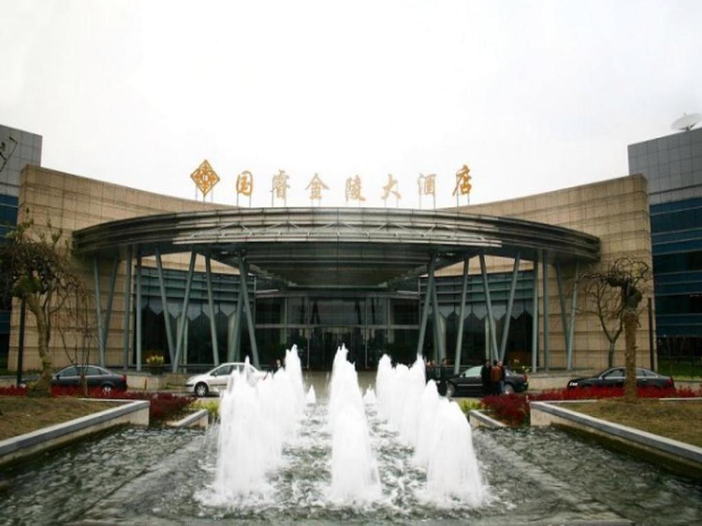 هتل گلارون جینلینگ نانجینگ - هتل در نانجینگ با استخر و سالن ورزشی