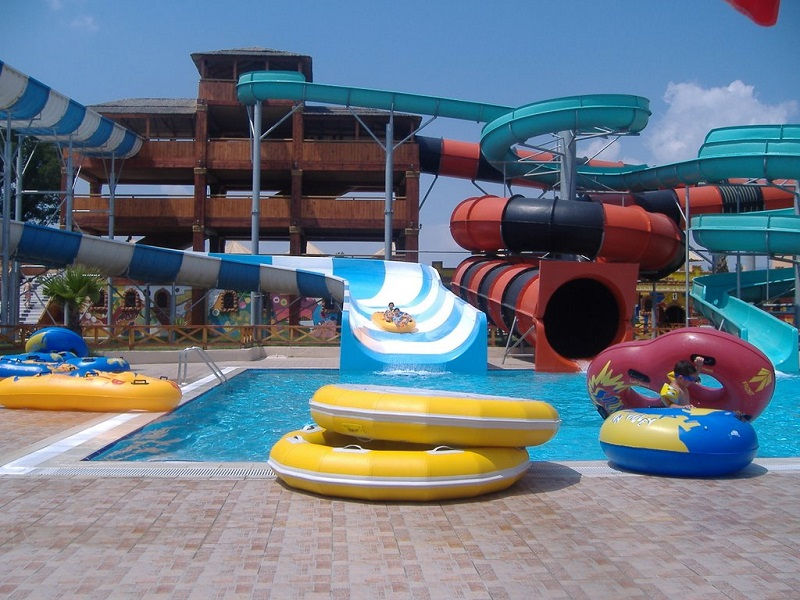 پارک آبی تفلیس گرجستان (آکوا پارک) Aqua Park